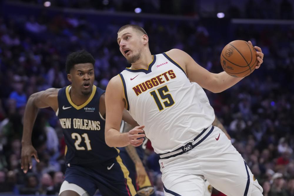 都伴随滔天 都伴随滔天