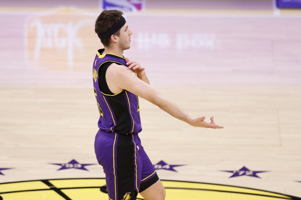 秀自进入N 秀自进入N